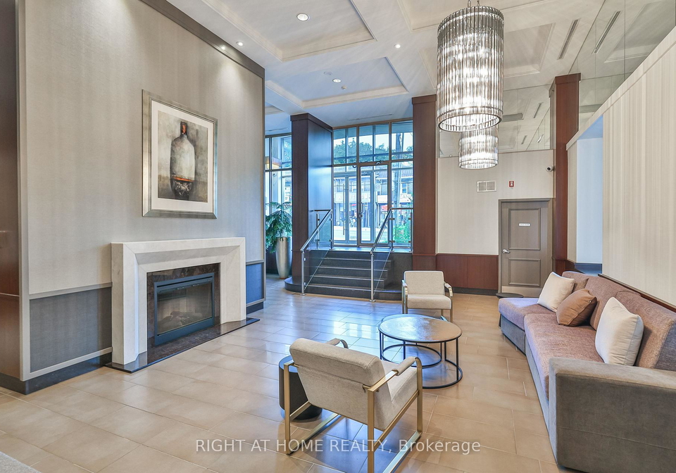 900-mount-pleasant-road-toronto-ontario-c12787912