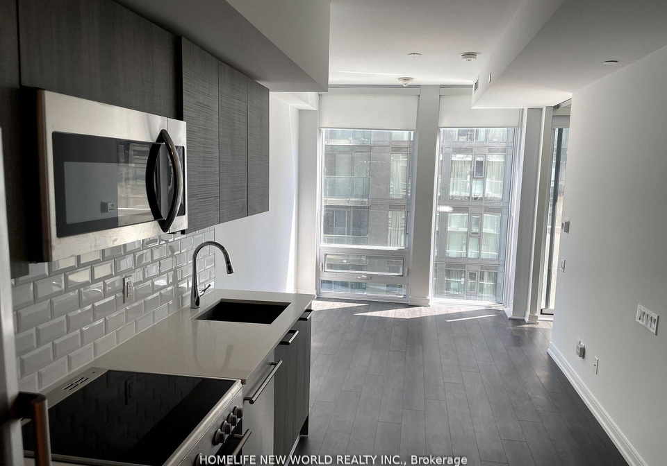 28-wellesley-street-e-toronto-ontario-c12788326