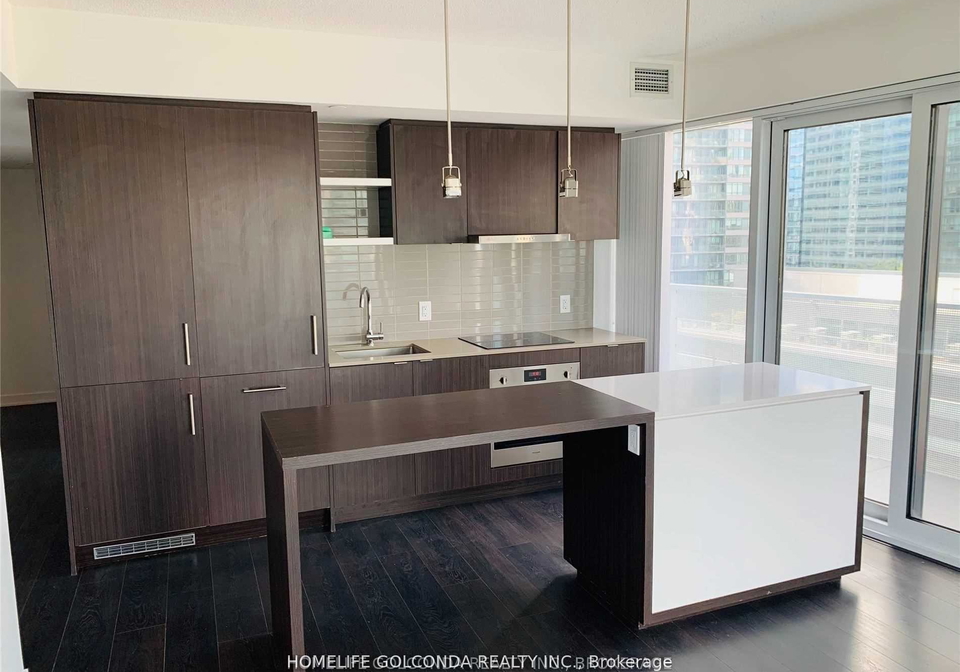 88-harbour-street-toronto-ontario-c12788436