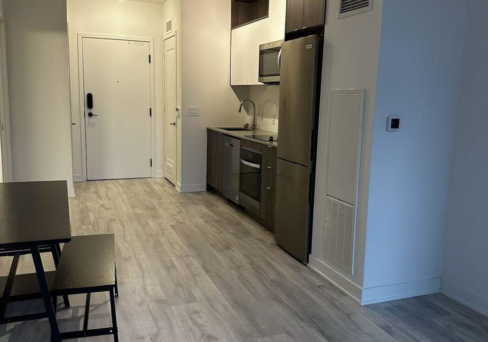 60-princess-street-toronto-ontario-c12788532
