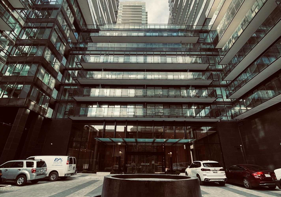 127-broadway-avenue-toronto-ontario-c12788594