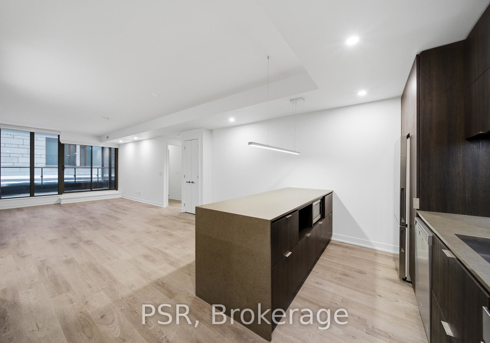 2-st-thomas-street-toronto-ontario-c12788800