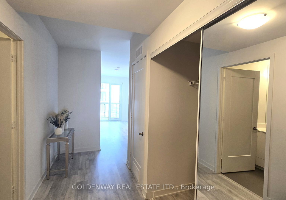 135-lower-sherbourne-street-toronto-ontario-c12788880