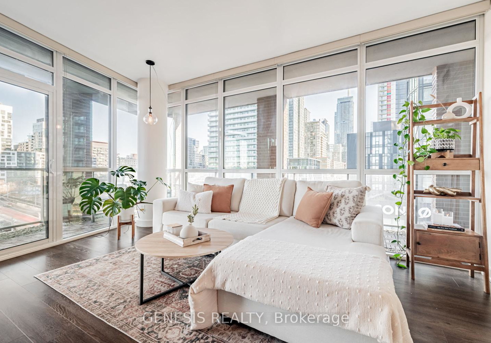 169-fort-york-boulevard-toronto-ontario-c12788938