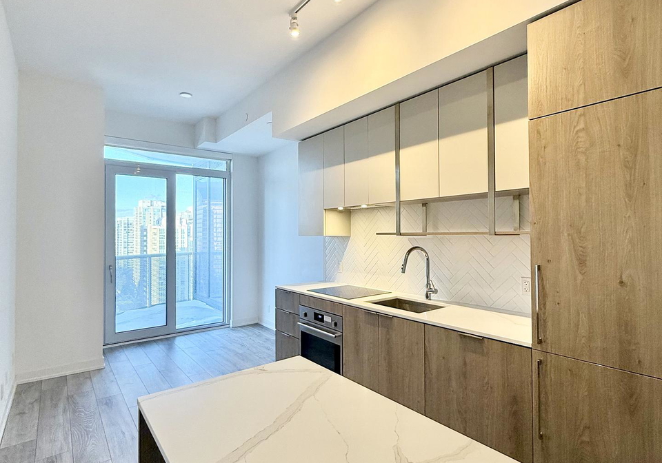15-holmes-avenue-north-york-ontario-c12789020