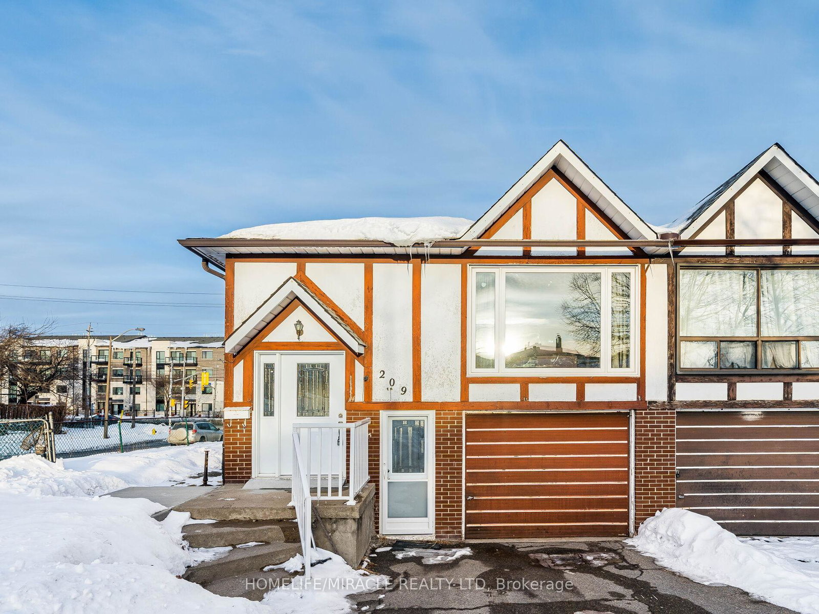 209-apache-trail-north-york-ontario-c12789082