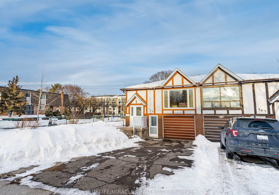 209-apache-trail-north-york-ontario-c12789082