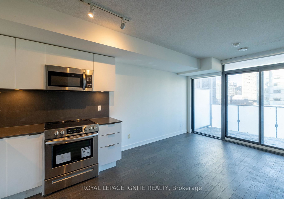 25-richmond-street-e-toronto-ontario-c12789274