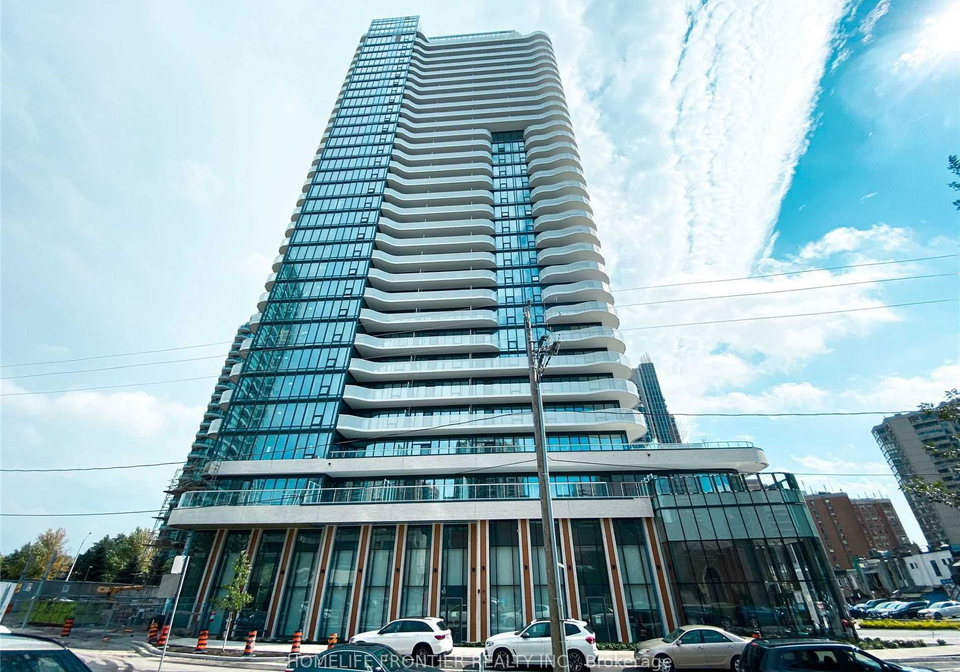 15-holmes-avenue-north-york-ontario-c12789364