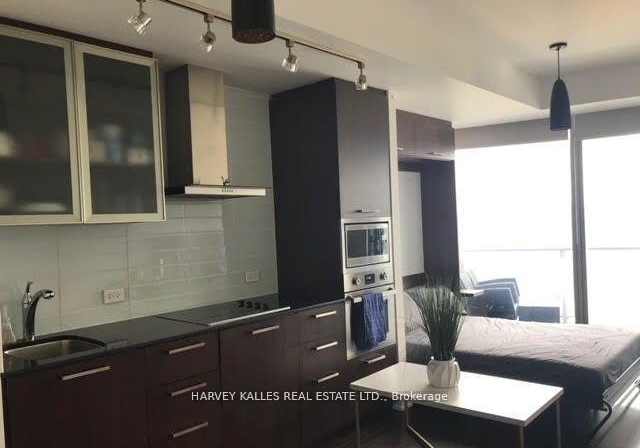 12-york-street-toronto-ontario-c12789522