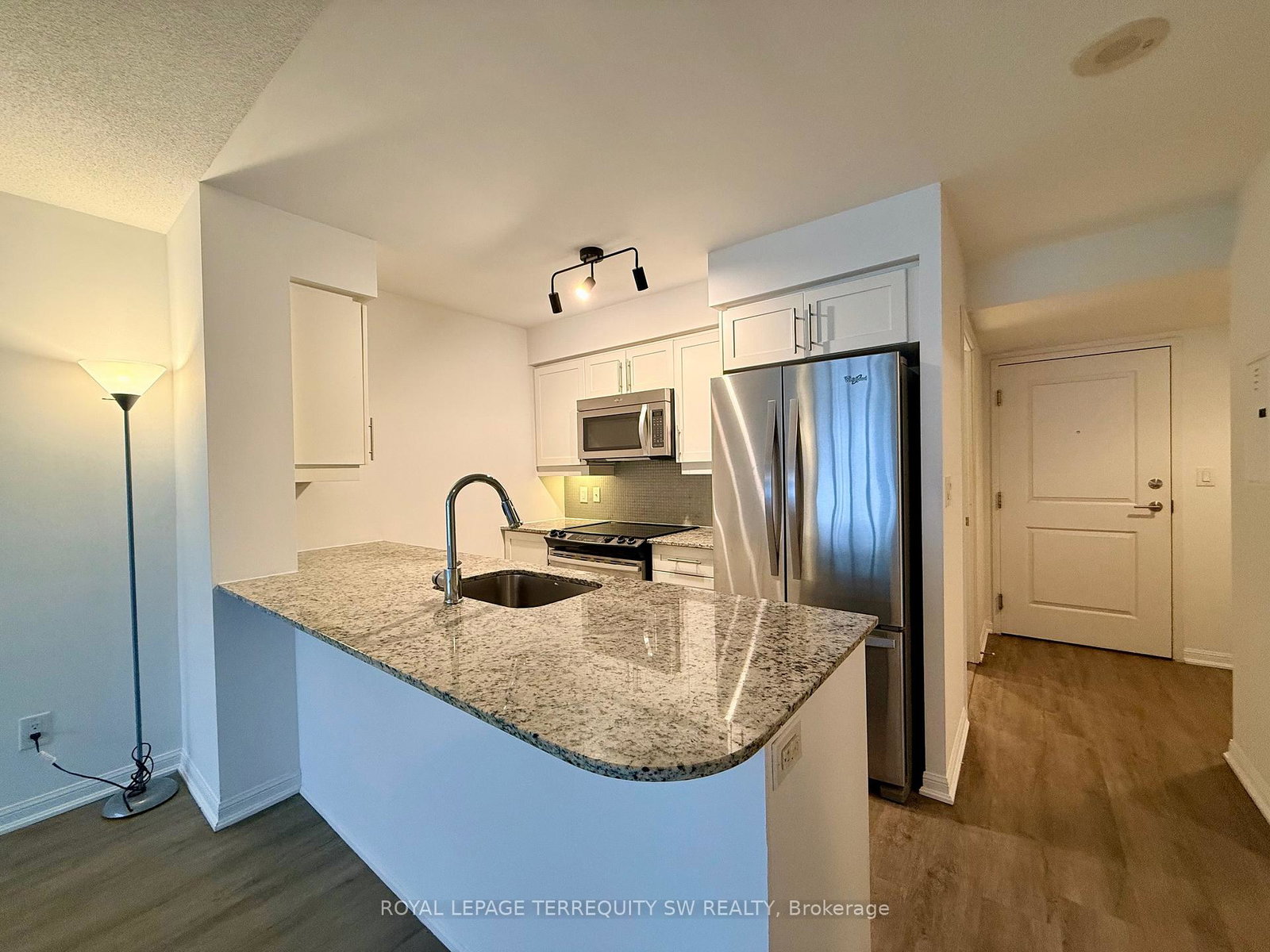 35-bastion-street-toronto-ontario-c12789628