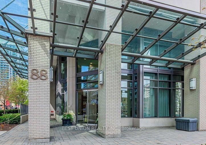 88-broadway-avenue-toronto-ontario-c12789646