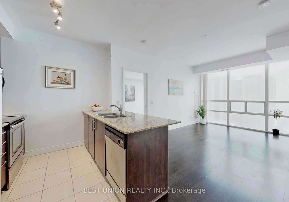 88-broadway-avenue-toronto-ontario-c12789646