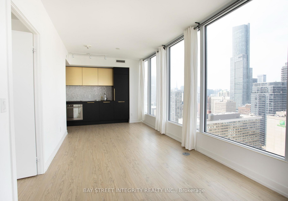 85-wood-street-toronto-ontario-c12789962