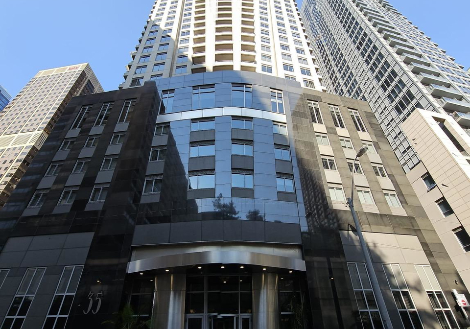 35-balmuto-street-toronto-ontario-c12790074