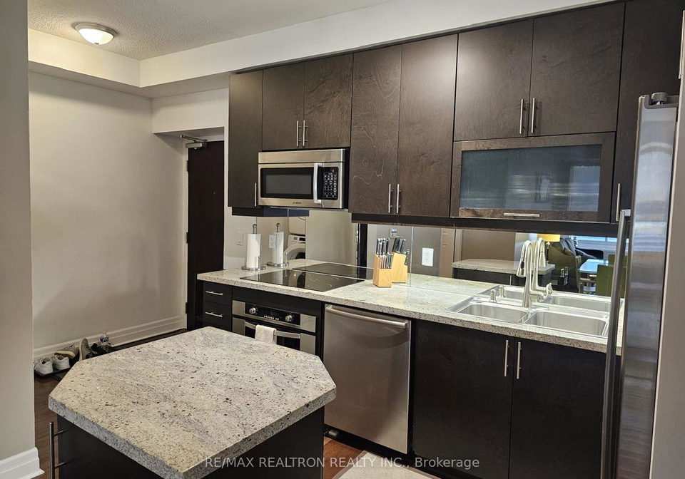 35-balmuto-street-toronto-ontario-c12790074