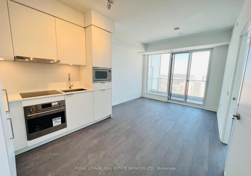 7-golden-lion-heights-north-york-ontario-c12790288