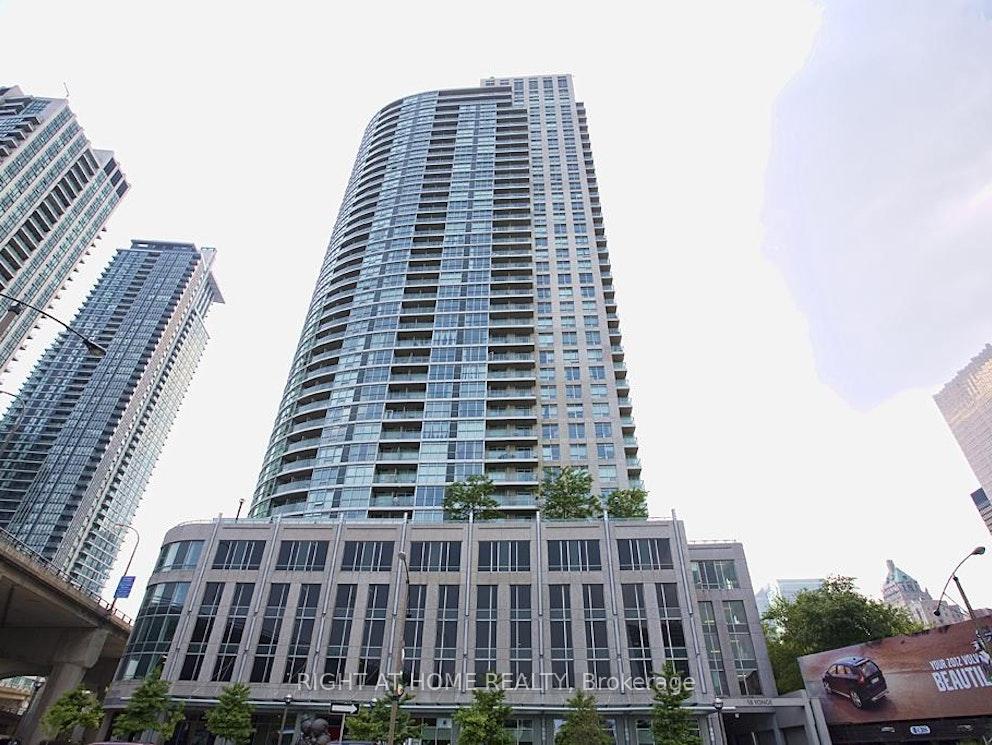 18-yonge-street-toronto-ontario-c12790312
