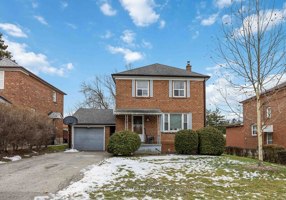 31-dell-park-avenue-toronto-ontario-c12790366