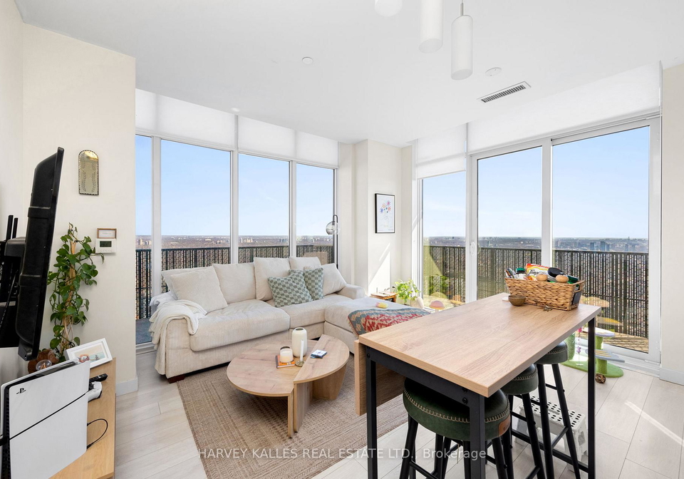 8-eglinton-avenue-e-toronto-ontario-c12790416