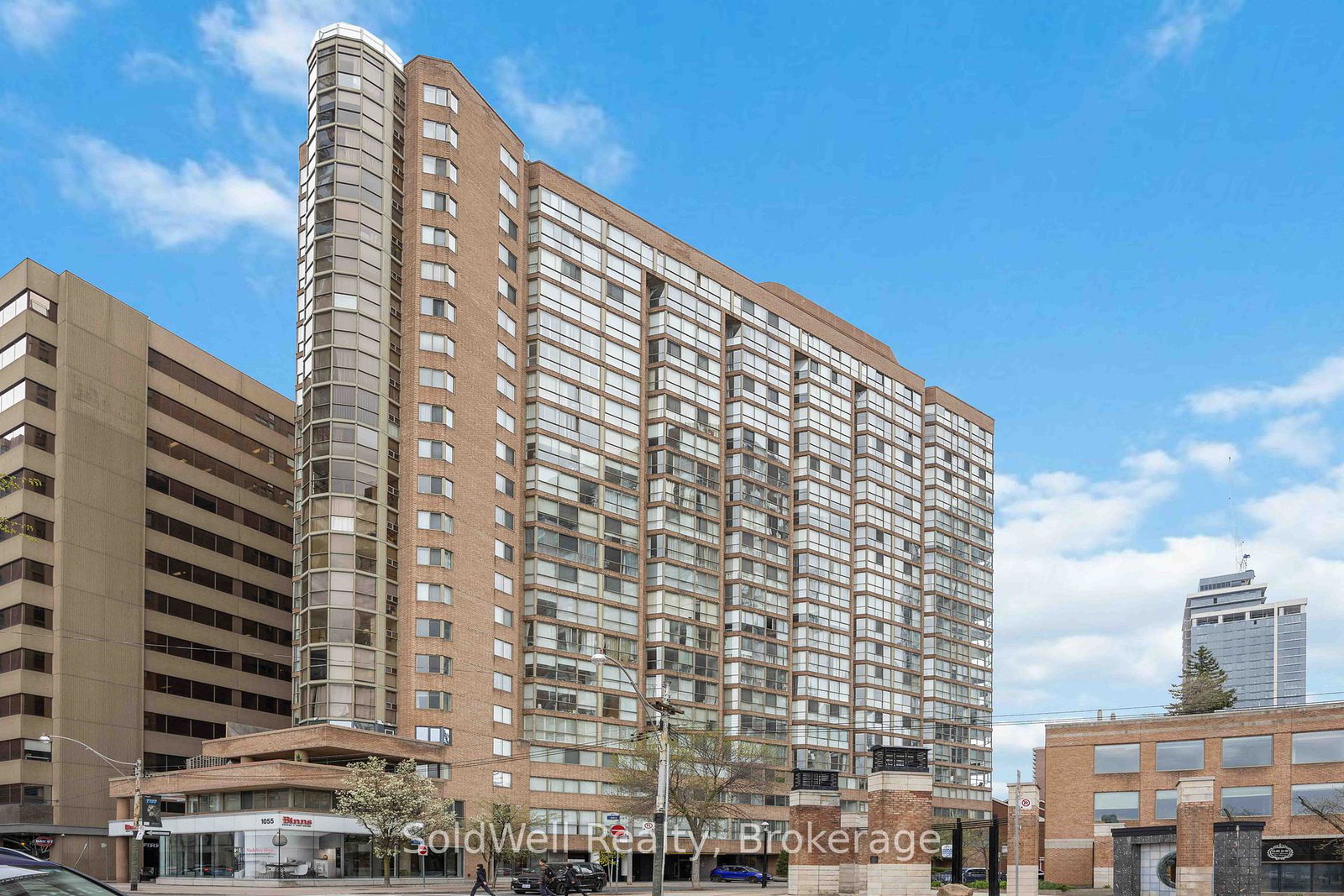 1055-bay-street-toronto-ontario-c12790582