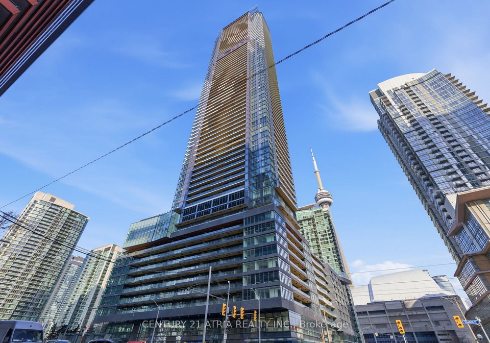 1-concord-cityplace-way-toronto-ontario-c12790728