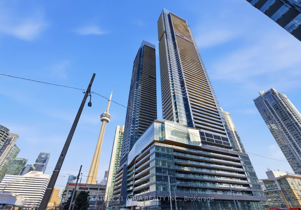 1-concord-cityplace-way-toronto-ontario-c12790728