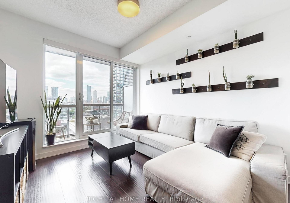 55-regent-park-boulevard-toronto-ontario-c12790754