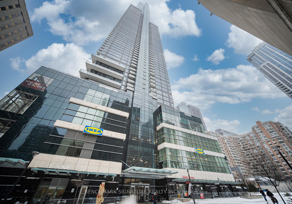 386-yonge-street-toronto-ontario-c12790820