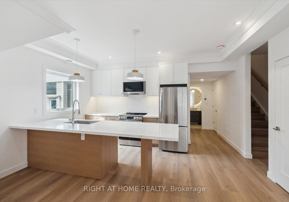12kendal-avenue-toronto-ontario-c12790994