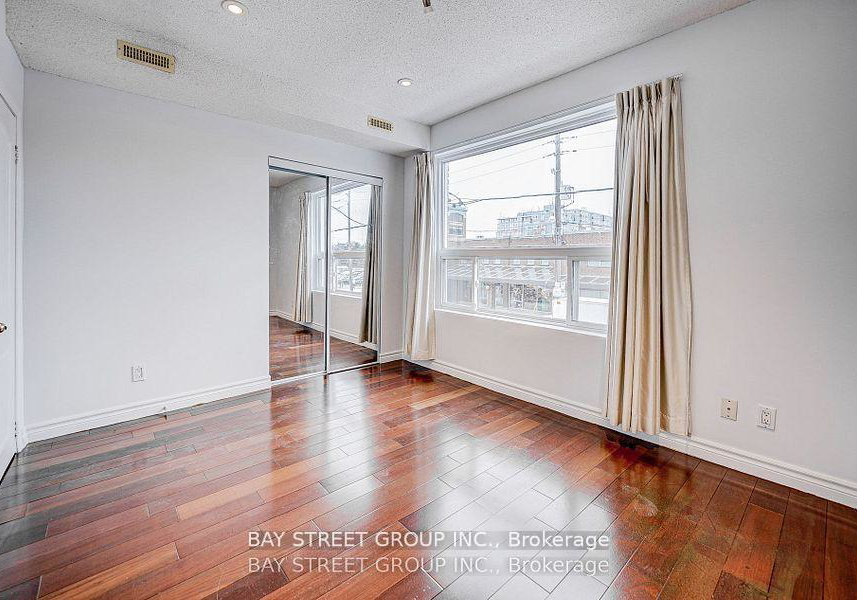 641a-dupont-street-toronto-ontario-c12791046