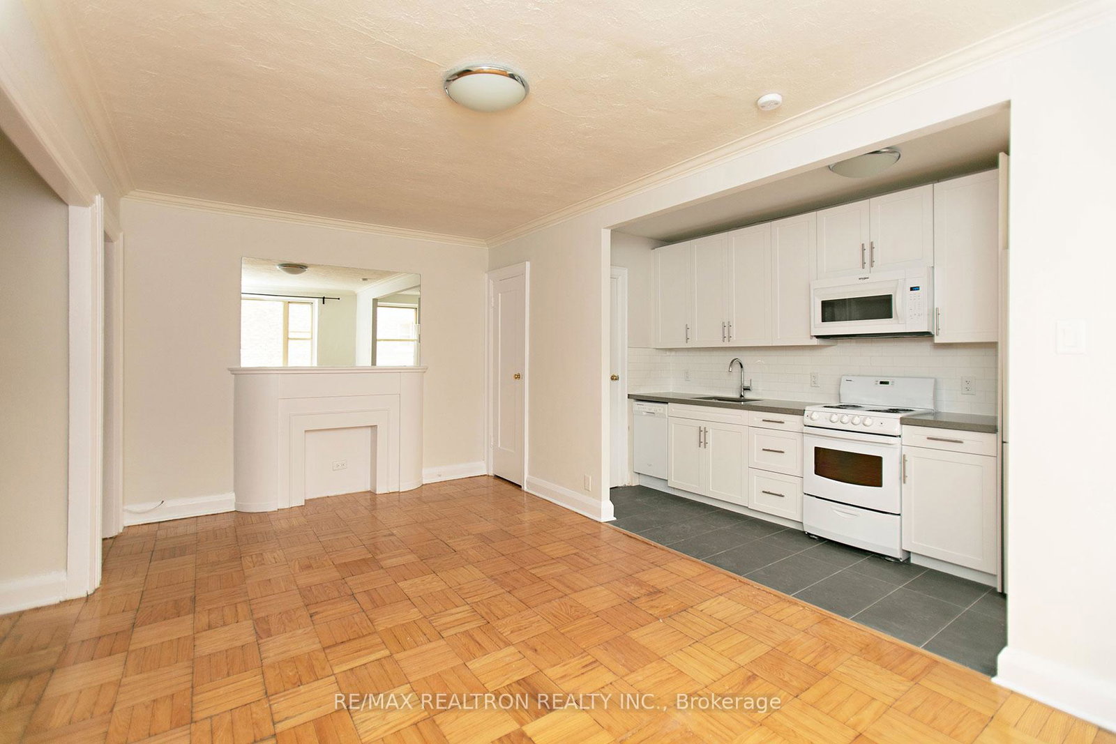 396-avenue-road-toronto-ontario-c12791060