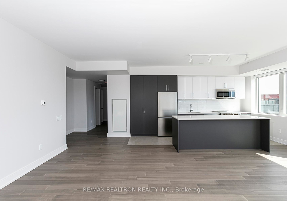664-spadina-avenue-toronto-ontario-c12791072