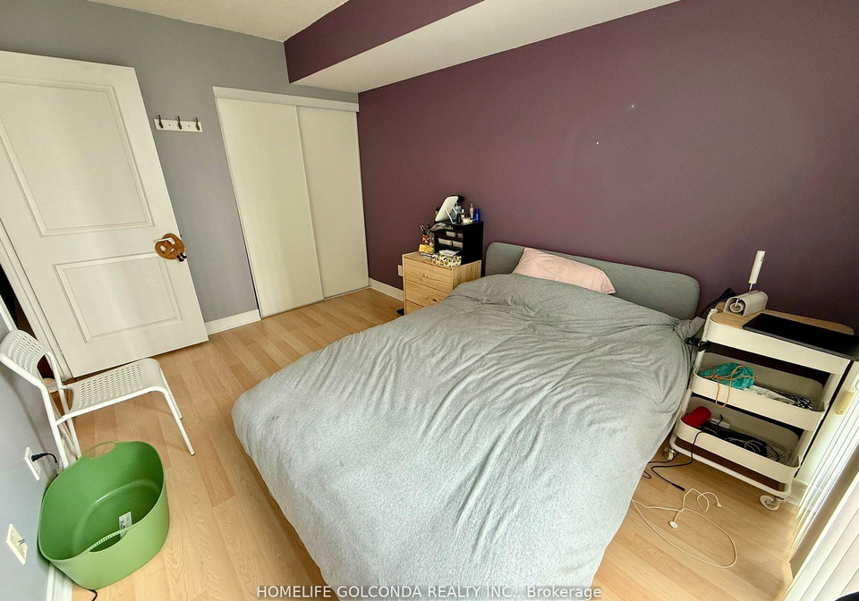 31-bales-avenue-north-york-ontario-c12791420