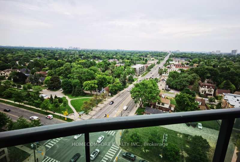 15-greenview-avenue-toronto-ontario-c12791528