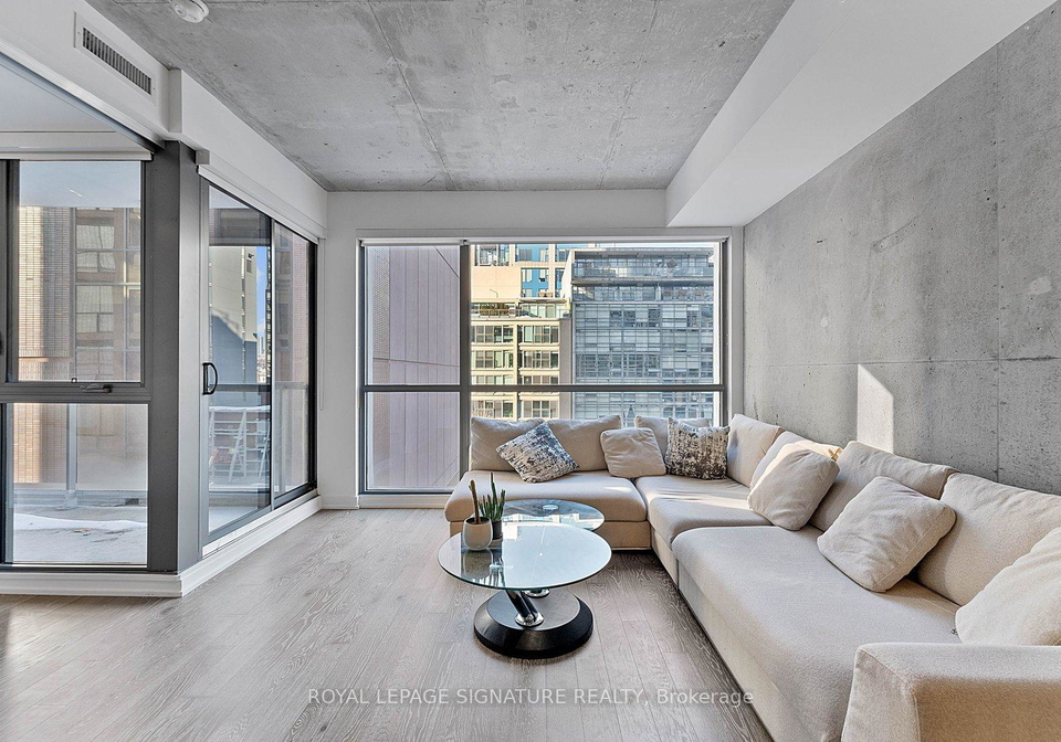 39-brant-street-toronto-ontario-c12791542