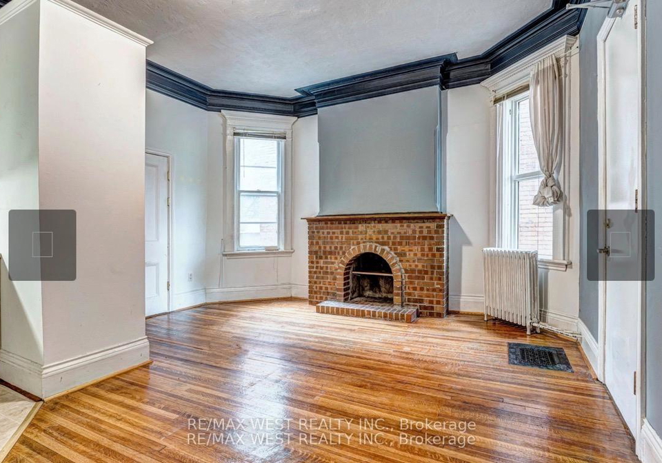 125-madison-avenue-toronto-ontario-c12791698
