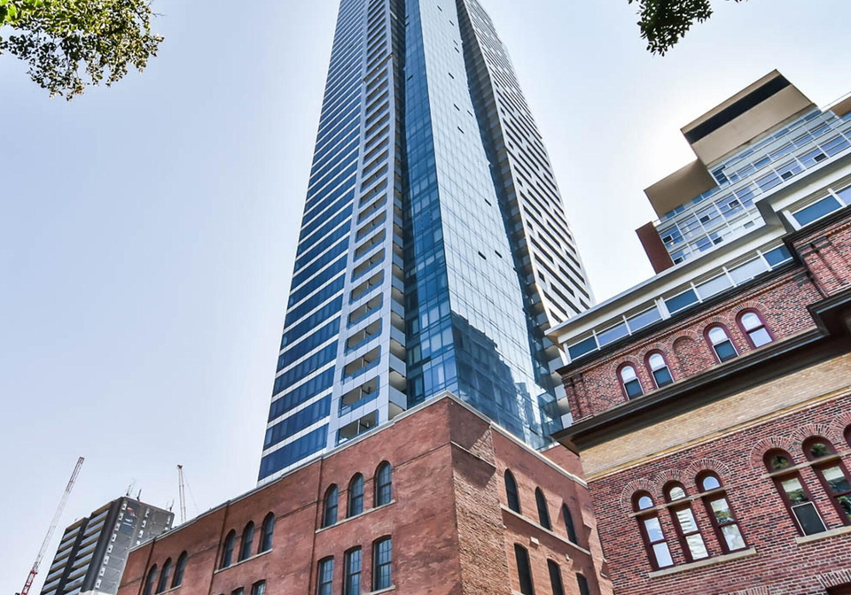 5-st-joseph-street-toronto-ontario-c12791708