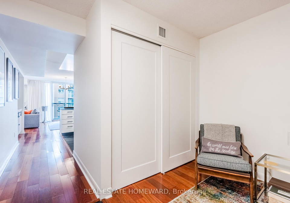 313-richmond-street-e-toronto-ontario-c12791884
