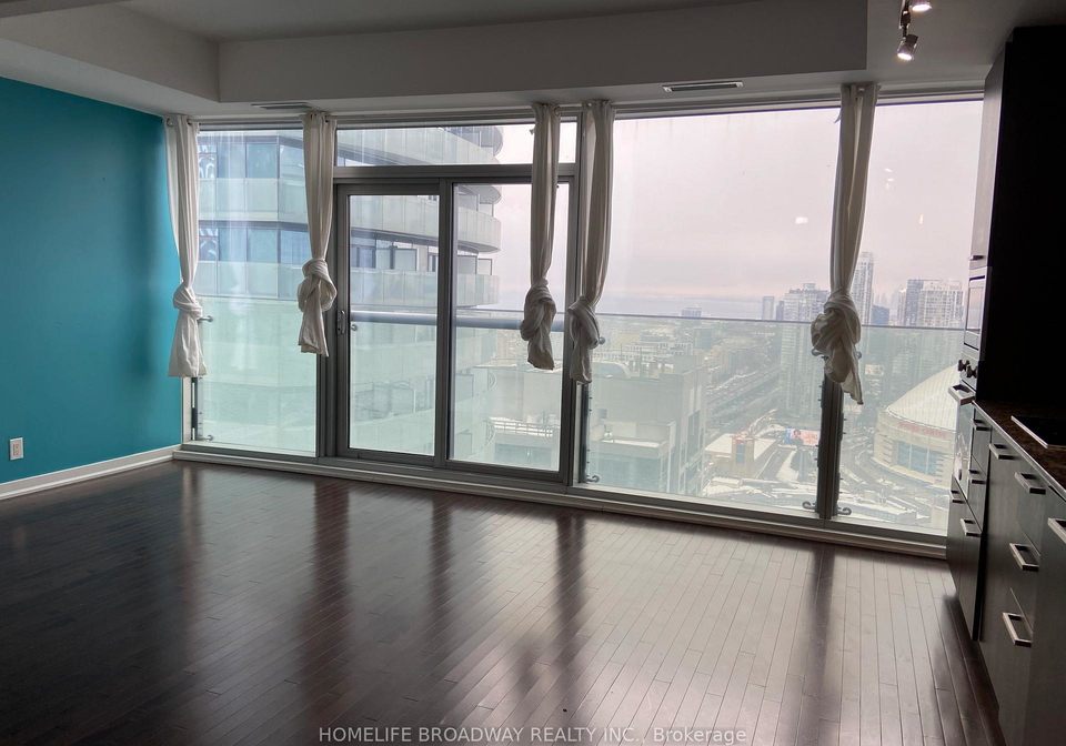 14-york-street-toronto-ontario-c12792204