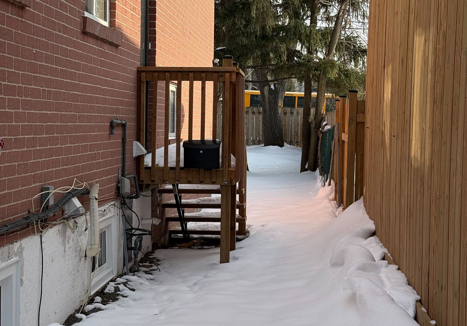 5-rochelle-crescent-north-york-ontario-c12792392