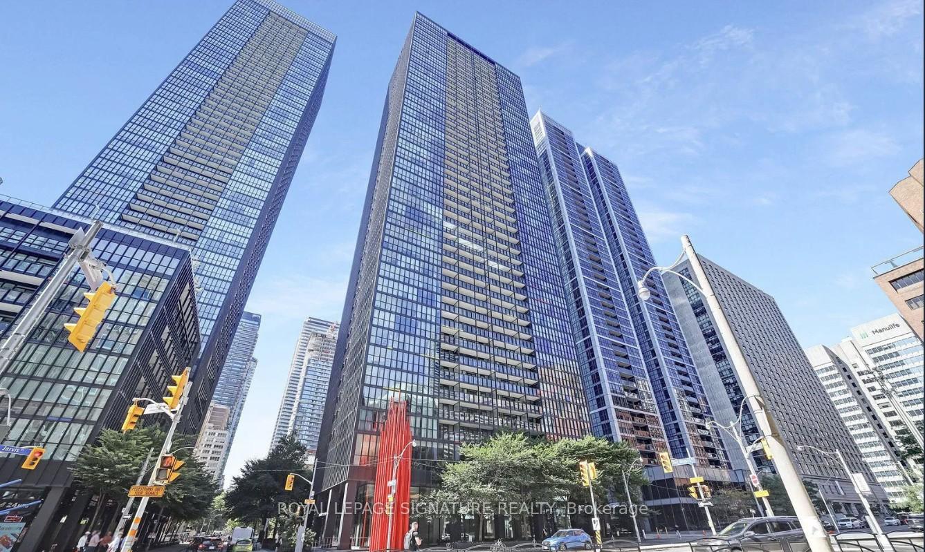 110-charles-street-e-toronto-ontario-c12792762