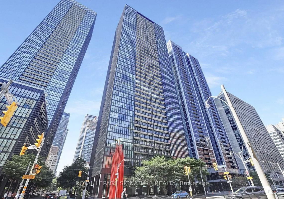 110-charles-street-e-toronto-ontario-c12792762