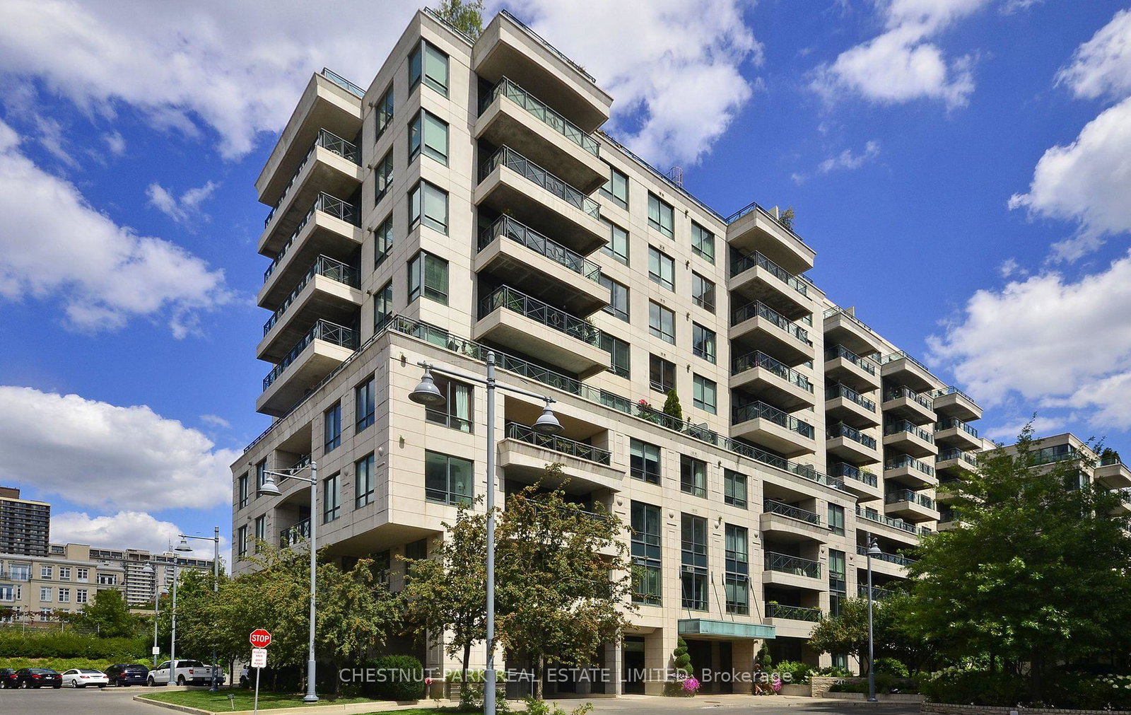 20-scrivener-square-toronto-ontario-c12792764