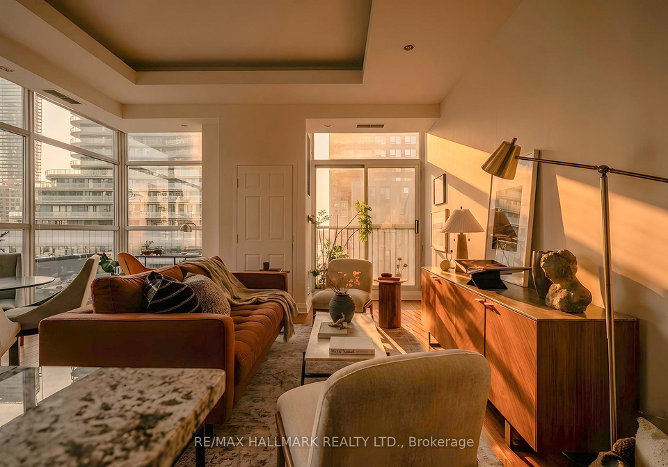 8-wellesley-street-e-toronto-ontario-c12793444