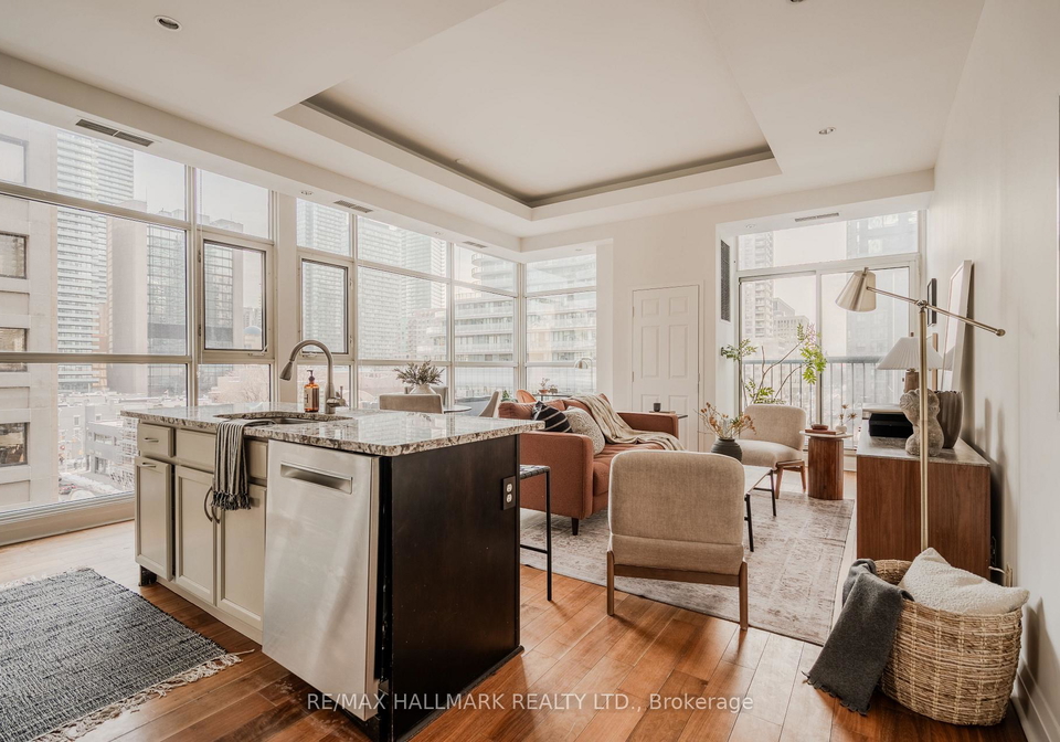 8-wellesley-street-e-toronto-ontario-c12793444