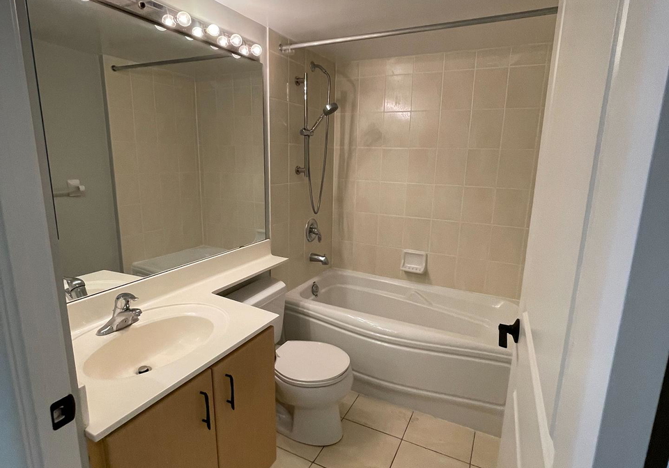 4968-yonge-street-toronto-ontario-c12793924
