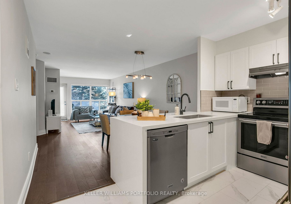 600-queens-quay-w-toronto-ontario-c12793978