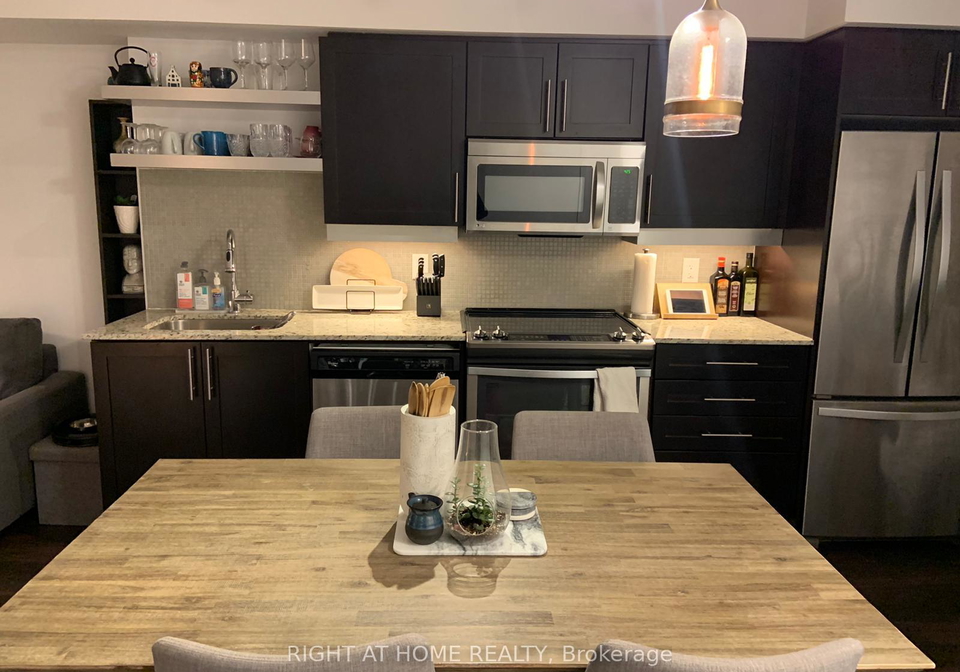 400-adelaide-street-e-toronto-ontario-c12794138