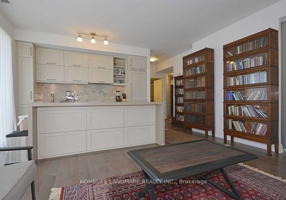 1080-bay-street-toronto-ontario-c12794184